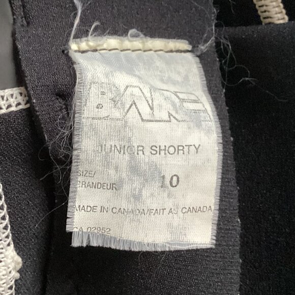Bare Junior Shorty Size 10 Black Short Leg Wetsuit Kids Boy Girl Water Sports - Picture 6 of 8